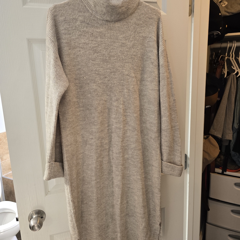 Vero Moda Light Gray Knit Sweater